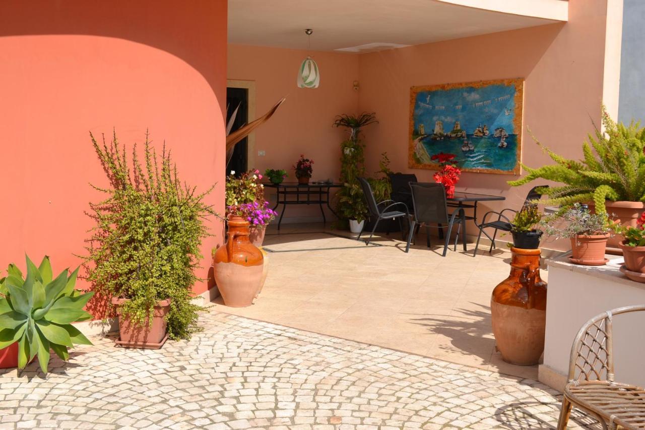 מלנדוניו B & B Paradise מראה חיצוני תמונה