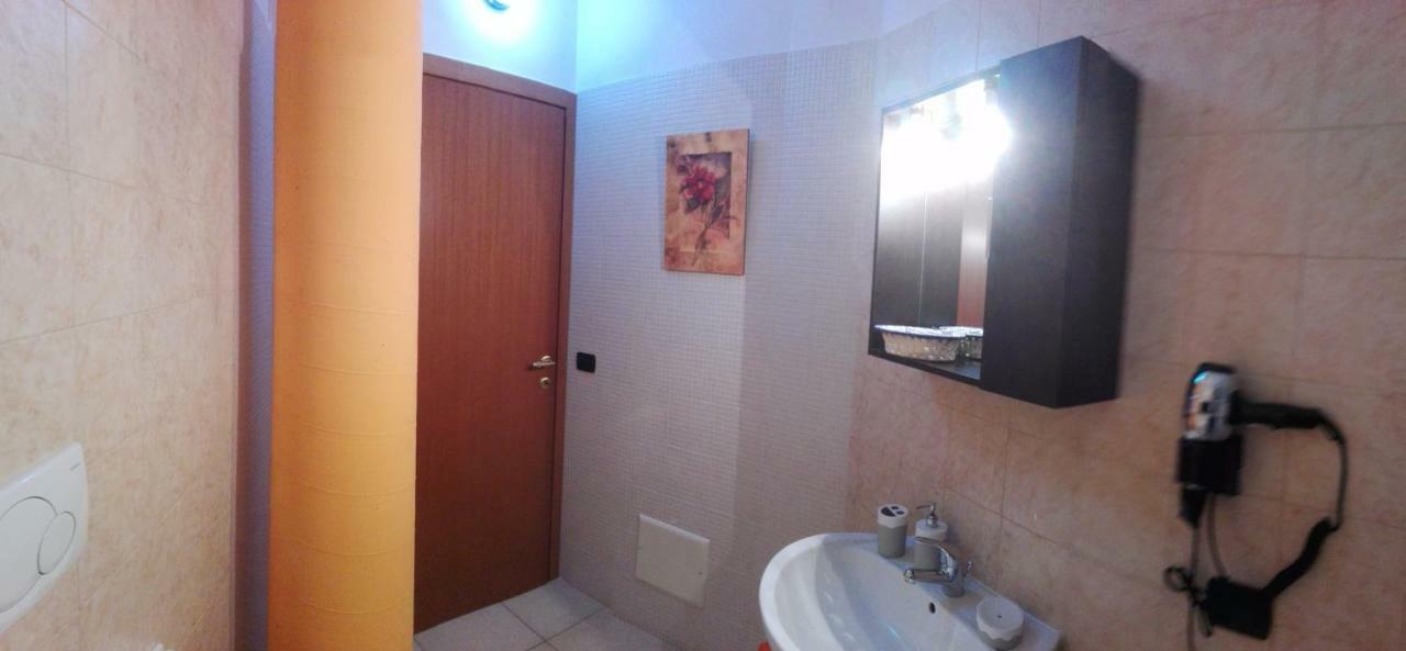 מלנדוניו B & B Paradise מראה חיצוני תמונה