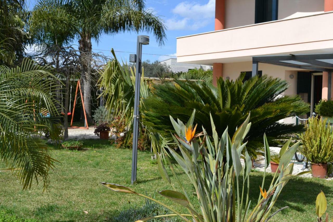 מלנדוניו B & B Paradise מראה חיצוני תמונה